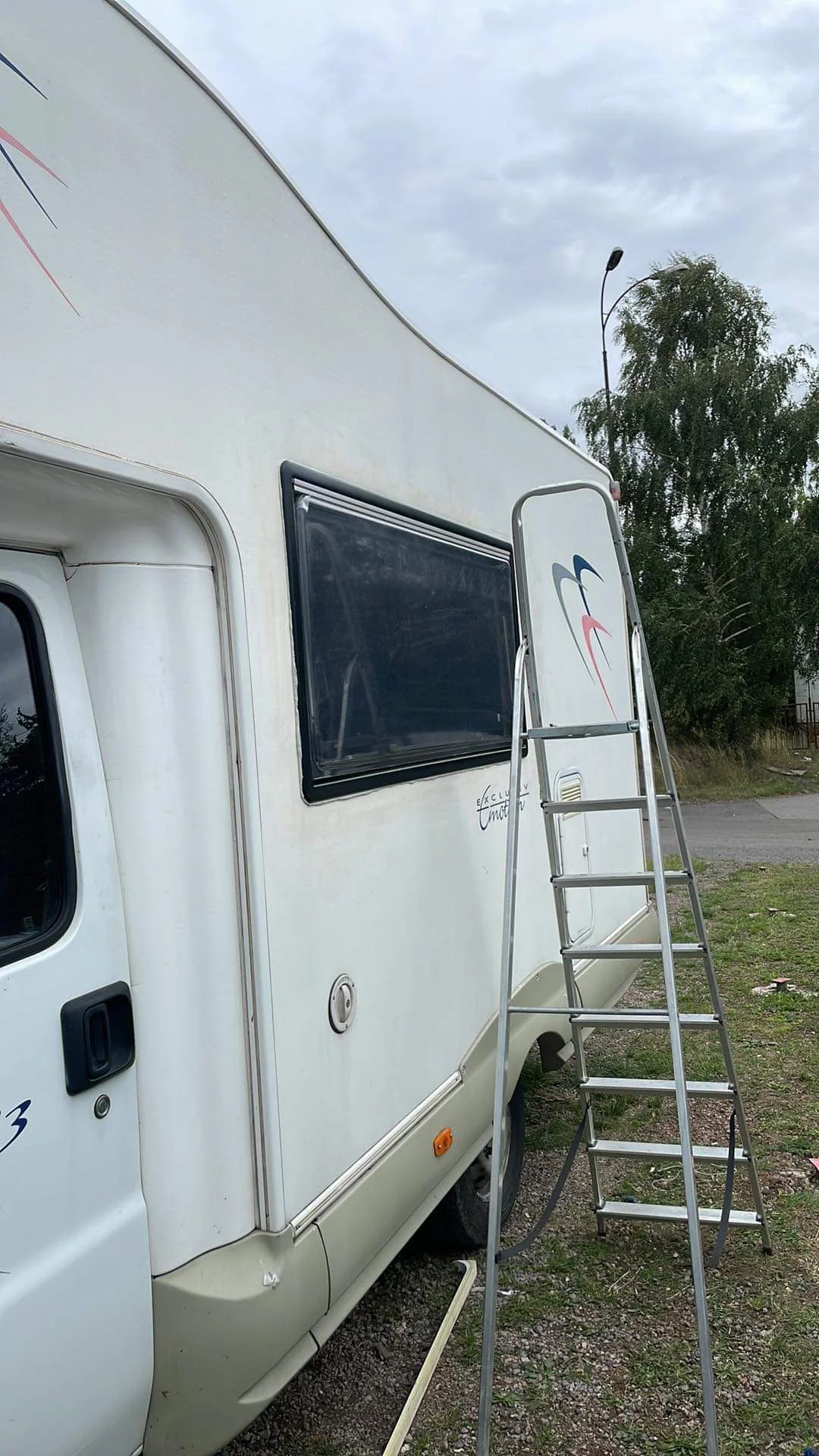 Výměna okna karavanu — foto 2